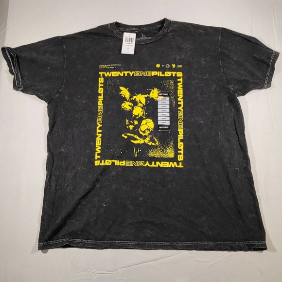 Hot Topic Twenty One Pilots Large Unisex T-shirt Distressed Black - Picture 1 of 8